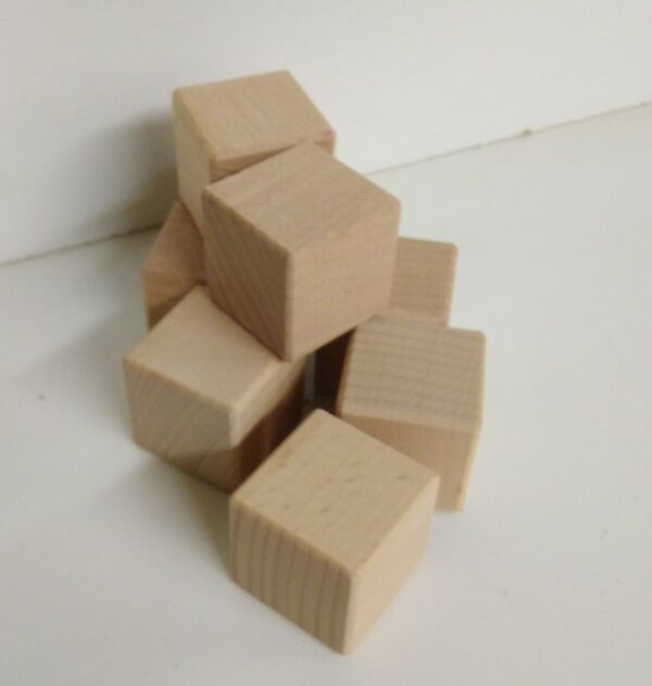 25 x Bauklötze-Buchemassiv 40x40x40mm ringsum kindgerecht gerundet